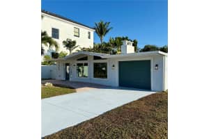 156 N BLVD OF THE PRESIDENTS, SARASOTA, FL 34236 - MLS#MFRO6326837