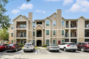 2025 Erving Cir #203, OCOEE