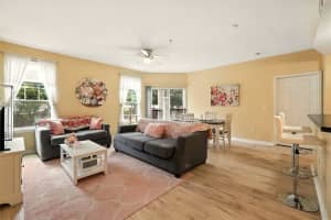 2025 ERVING CIRCLE, OCOEE, FL 34761 - MLS#MFRO6326869