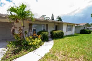 1306 GOLFVIEW DRIVE, DAYTONA BEACH, FL 32114 - MLS#MFRO6327019