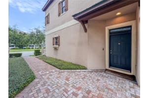 10615 VILLAGE LAKE ROAD, WINDERMERE, FL 34786 - MLS#MFRO6327030