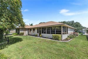 1017 DUNDEE CIRCLE, LEESBURG, FL 34788 - MLS#MFRO6327084