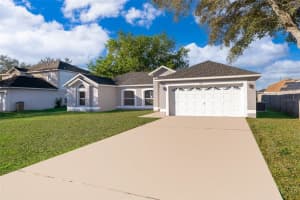 738 Paris Dr, KISSIMMEE