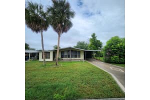 1012 PARKER PLACE, LADY LAKE, FL 32159 Sold 09/08/25