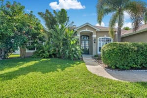 8155 Canyon Lake Cir, ORLANDO