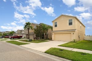 1916 HAWKS VIEW DRIVE, RUSKIN, FL 33570 - MLS#MFRO6327224