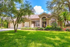 884 Kensington Gardens Ct, Oviedo, FL 32765, Sold 08/27/25