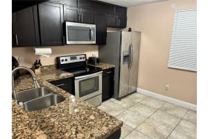 1017 WASHINGTON CIRCLE, HOMESTEAD, FL 33034 - MLS#MFRO6327237