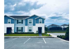 1000 Paradise Dr, DAVENPORT