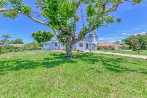 5864 VIOLA ROAD, VENICE, FL 34293 - MLS#MFRO6327381