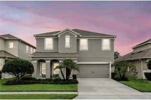7988 Pleasant Pine Cir, WINTER PARK