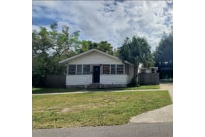10 E 8th St, APOPKA