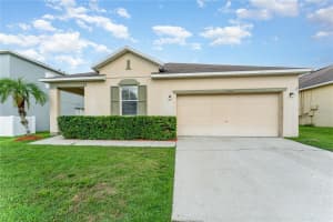 308 Andover Dr, DAVENPORT