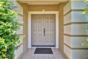 5705 SAGO PALM DRIVE, ORLANDO, FL 32819 Sold 09/03/25