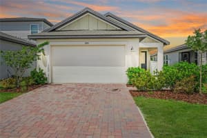 2281 Mystic Maze Ln, CLERMONT