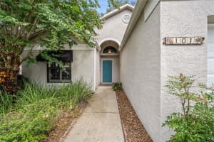 101 LAKEBREEZE CIRCLE, LAKE MARY, FL 32746 - MLS#MFRO6327621