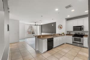 668 PENSACOLA LANE, LAKE MARY, FL 32746 - MLS#MFRO6327625