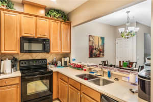 1949 BEACON BAY COURT, APOPKA, FL 32712 - MLS#MFRO6327676