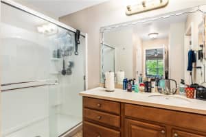 1949 BEACON BAY COURT, APOPKA, FL 32712 - MLS#MFRO6327676