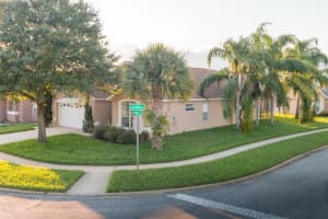 8115 POMO DRIVE, KISSIMMEE, FL 34747 - MLS#MFRO6327699