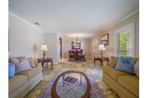 425 RIDGEWOOD STREET, ALTAMONTE SPRINGS, FL 32701 Sold 08/18/25