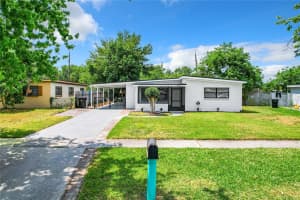 4520 LAWNE COURT, ORLANDO, FL 32808 - MLS#MFRO6327757