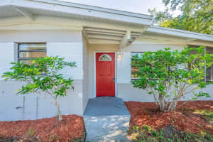 6103 BOLLING DRIVE, ORLANDO, FL 32808 - MLS#MFRO6327797