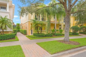 11870 NAUTICA DRIVE, ORLANDO, FL 32827 - MLS#MFRO6327857
