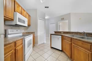6157 METROWEST BOULEVARD, ORLANDO, FL 32835 - MLS#MFRO6327881