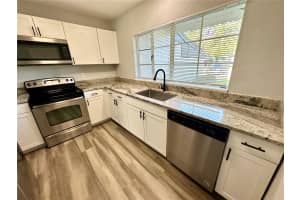 303 INDIANA AVENUE, ST CLOUD, FL 34769 Sold 12/01/25