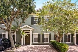 2462 CARAVELLE CIRCLE, KISSIMMEE, FL 34746 Sold 09/18/25