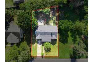466 KENTUCKY AVENUE, UMATILLA, FL 32784 Sold 08/28/25