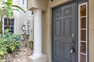 1420 EMERALD DUNES DRIVE, SUN CITY CENTER, FL 33573 - MLS#MFRO6327921