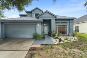 432 Downing Cir, DAVENPORT