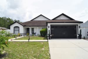 372 SHADY OAK LOOP, DAVENPORT, FL 33896 Sold 09/12/25