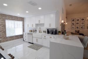 372 SHADY OAK LOOP, DAVENPORT, FL 33896 Sold 09/12/25