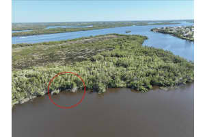 2285 DELAN DRIVE, PUNTA GORDA, FL 33983 - MLS#MFRO6328015