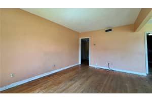 948 SHINE AVENUE, ORLANDO, FL 32803 Sold 07/18/25