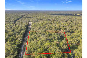 875 STARDUST WAY, DELAND, FL 32720 Sold 08/18/25