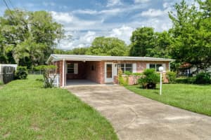 810 Margaret St, DELAND