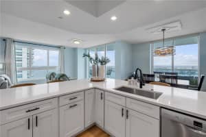 231 RIVERSIDE DRIVE, HOLLY HILL, FL 32117 - MLS#MFRO6328034