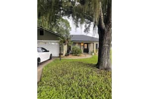 11642 Lake Dr, LEESBURG