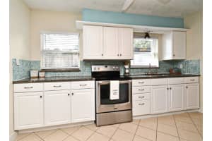 1606 TRIANGLE AVENUE, ORLANDO, FL 32806 - MLS#MFRO6328117