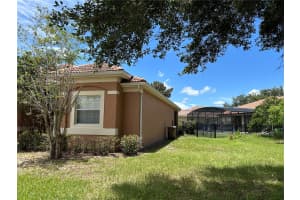 2812 QUIET WATER TRAIL, KISSIMMEE, FL 34744 - MLS#MFRO6328120