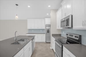 5120 TANZANITE DRIVE, MOUNT DORA, FL 32757 - MLS#MFRO6328224