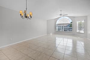 8702 KNIGHTSBRIDGE COURT, KISSIMMEE, FL 34747 - MLS#MFRO6328230