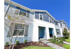 2442 Dubai St, KISSIMMEE