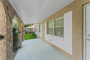 635 VINCENT DRIVE, MOUNT DORA, FL 32757 - MLS#MFRO6328306