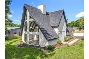 128 S Montgomery Ave, DELAND