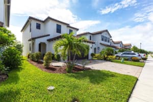 8820 MADRID CIRCLE, NAPLES, FL 34104 - MLS#MFRO6328544